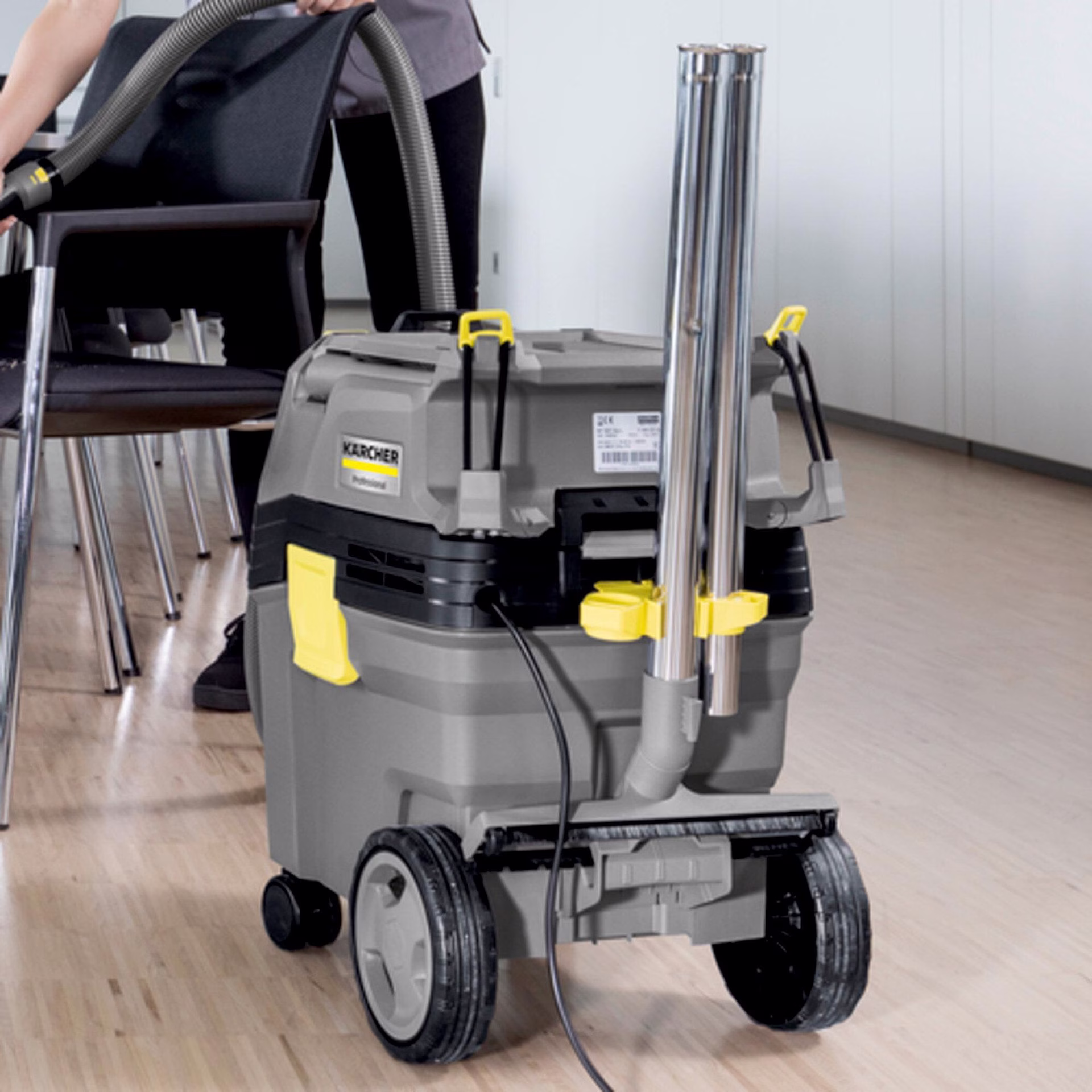 Nass- u.Trockensauger NT 30/1 Ap L max.1380 W 74l/s 30l 273/27,3mbar/kPabar