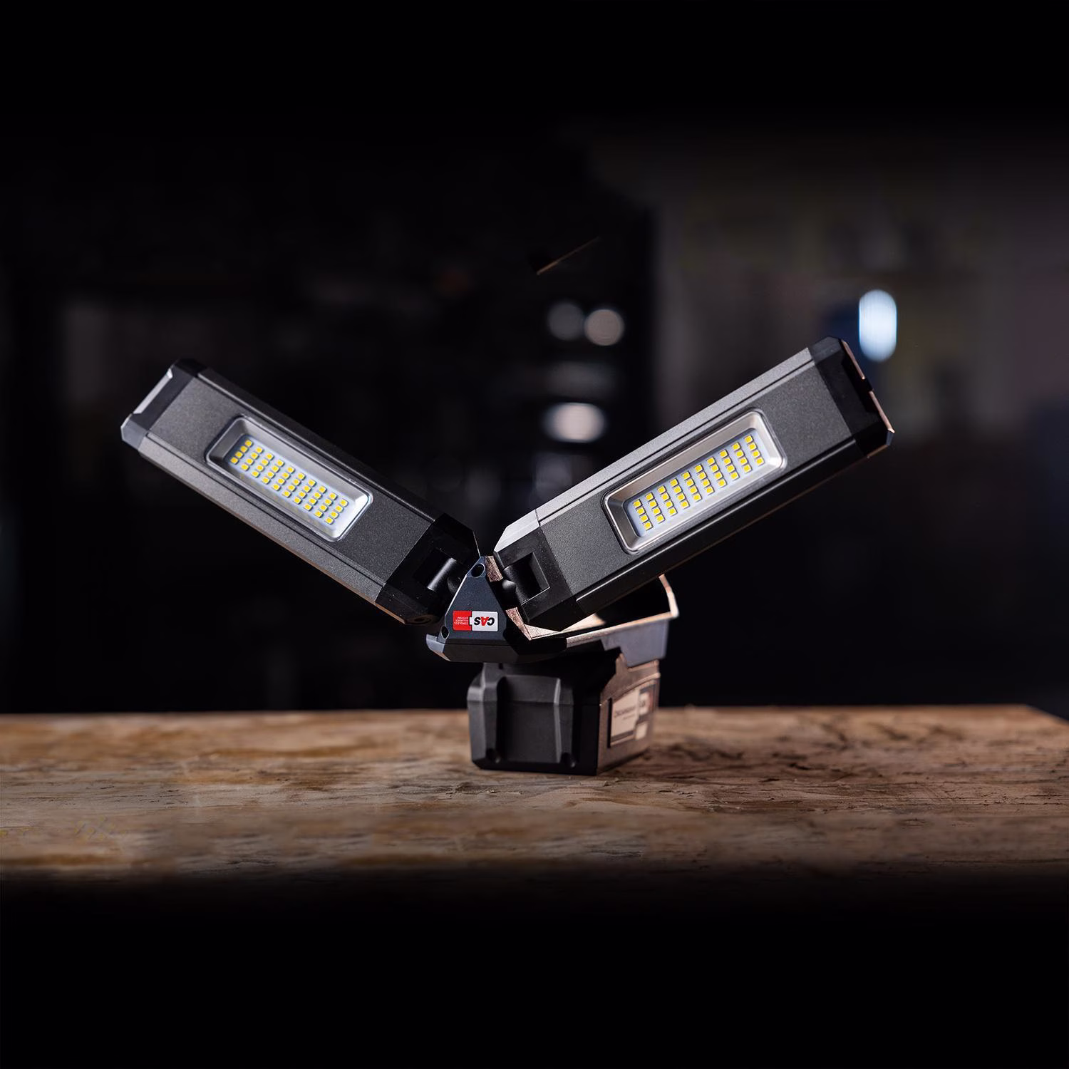 LED-Strahler DUO CONNECT 108 W 2500 lm 5,2 Ah 18 V IP30
