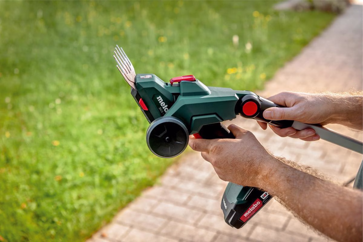 Akkustrauch-/Grasschere SGS 18 LTX Q 18 V 20cm