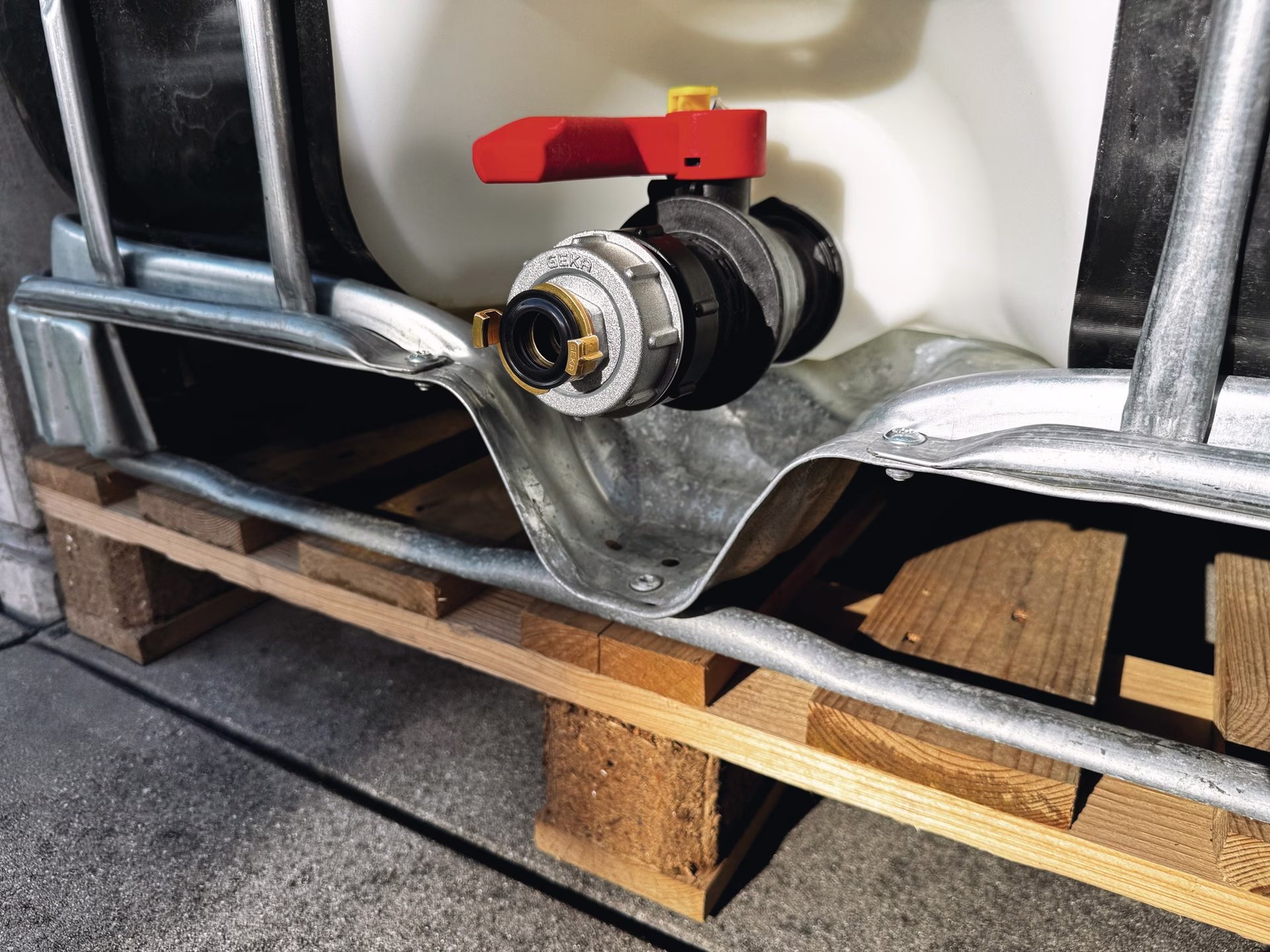 IBC Adapter Set IBC S60xGewindestück GEKA IG u.Kupplungsstecker
