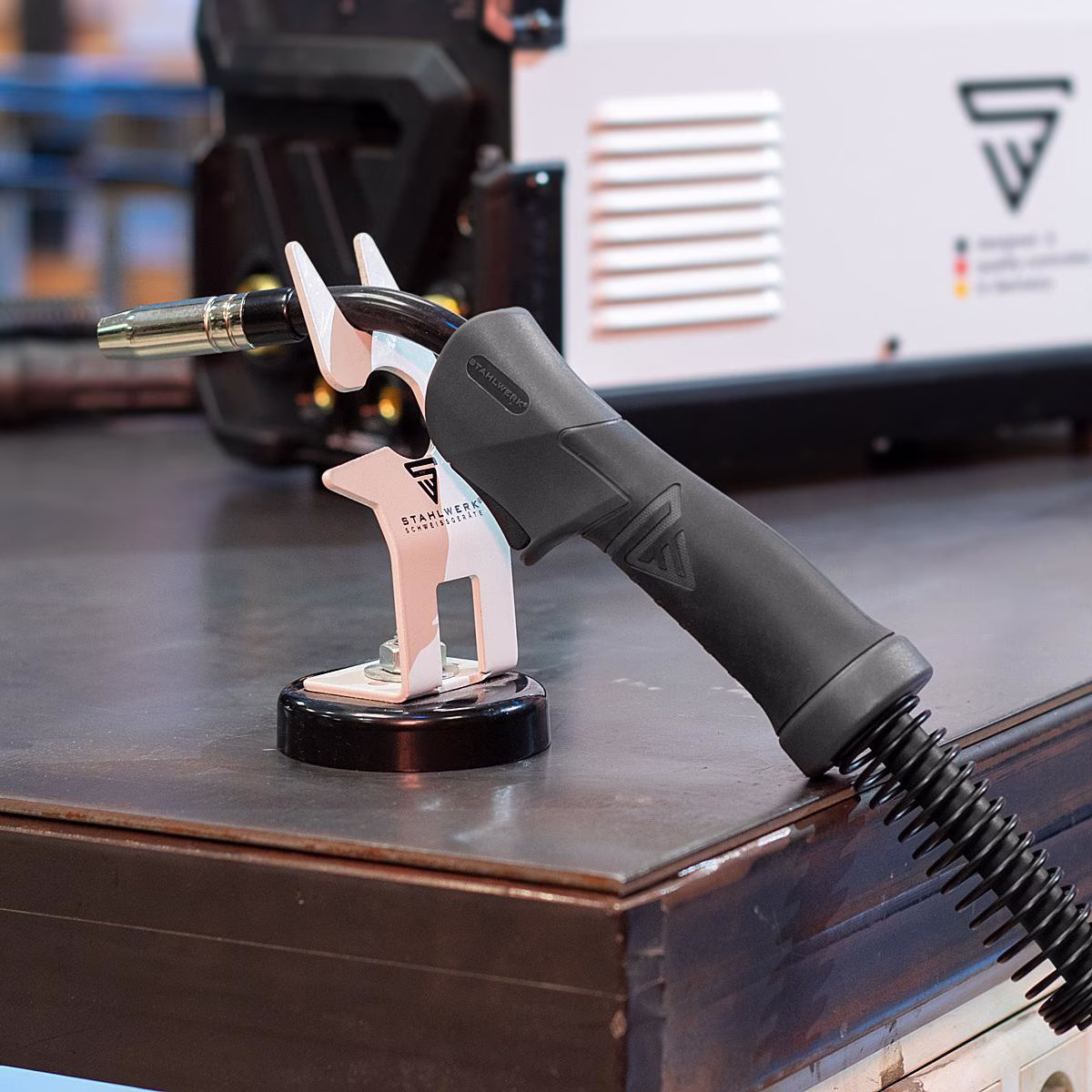 Brennerhalter m.magnetischem Standfuß weiß