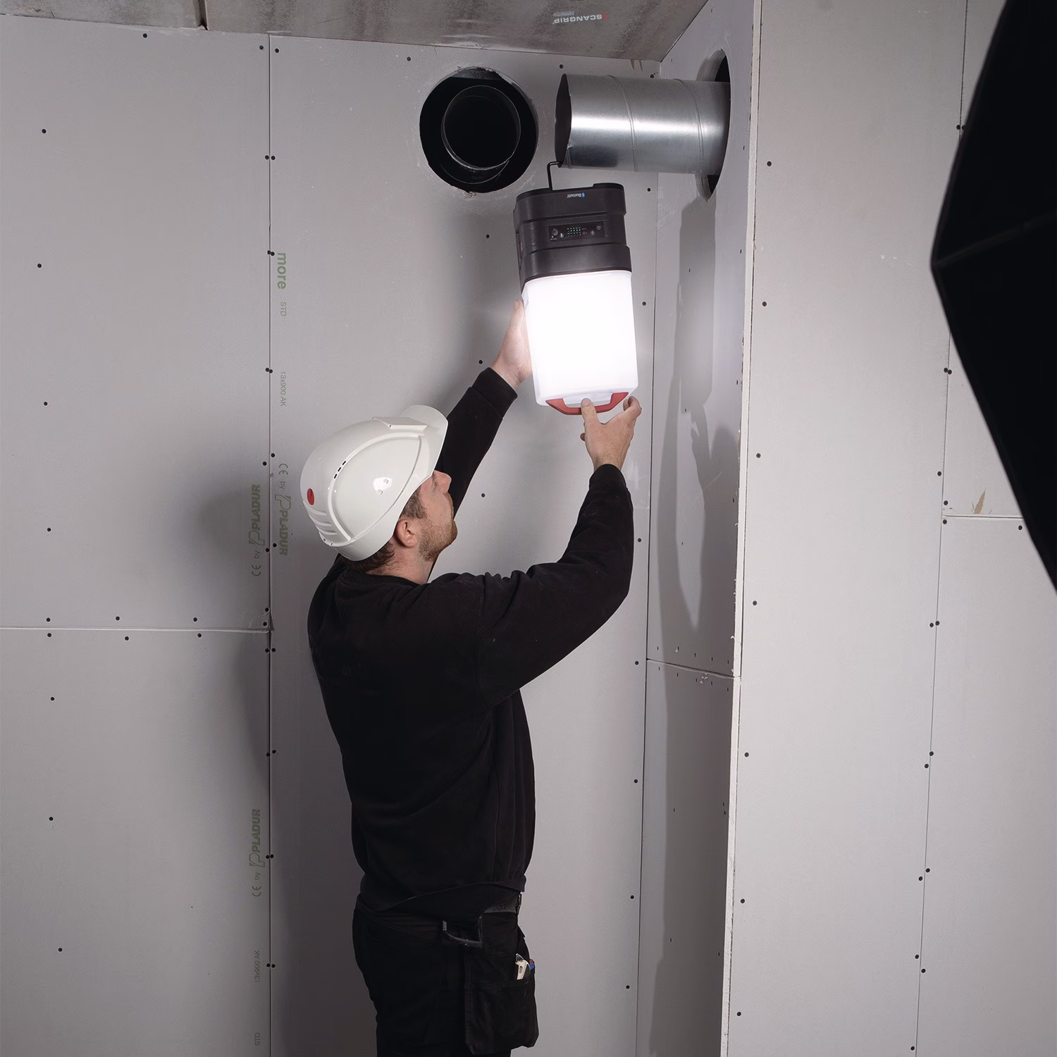 LED-Strahler AREA 10 CONNECT 84 W 1000-10000 lm IP65