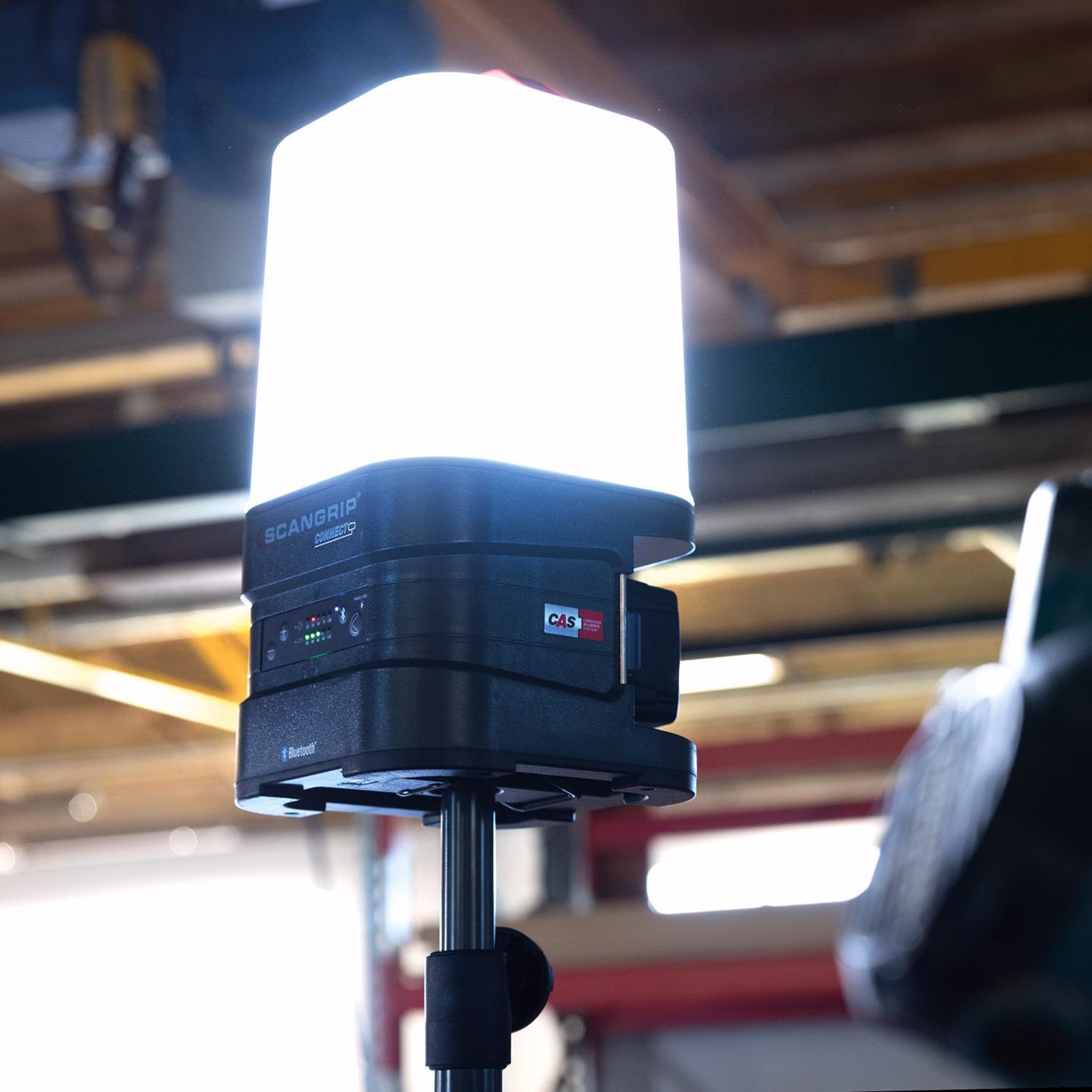 LED-Strahler AREA 10 CONNECT 84 W 1000-10000 lm IP65