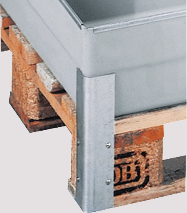 Befestigungswinkel z.Verbinden v.GFK-Auffangwannen